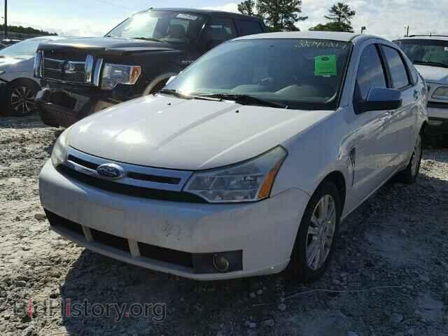 2009 FORD FOCUS - VIN: 1FAHP37NX9W195543 - Photo 2