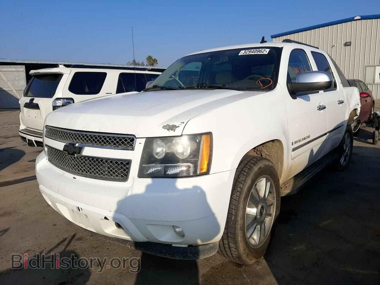 2009 CHEVROLET AVALANCHE - VIN: 3GNFK32039G250903 - Фото 2