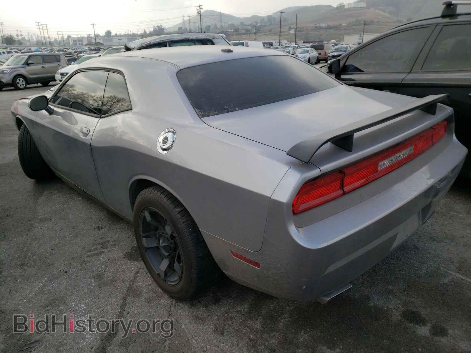 2014 DODGE CHALLENGER - VIN: 2C3CDYAG2EH211901 - Фото 3