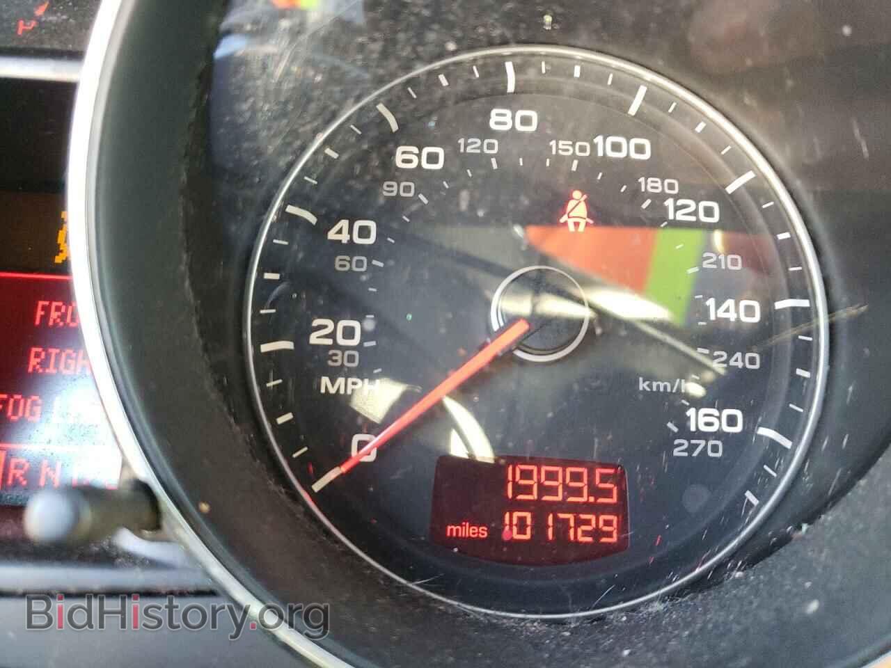 2008 AUDI TT - VIN: TRURD38JX81021752 - Фото 8