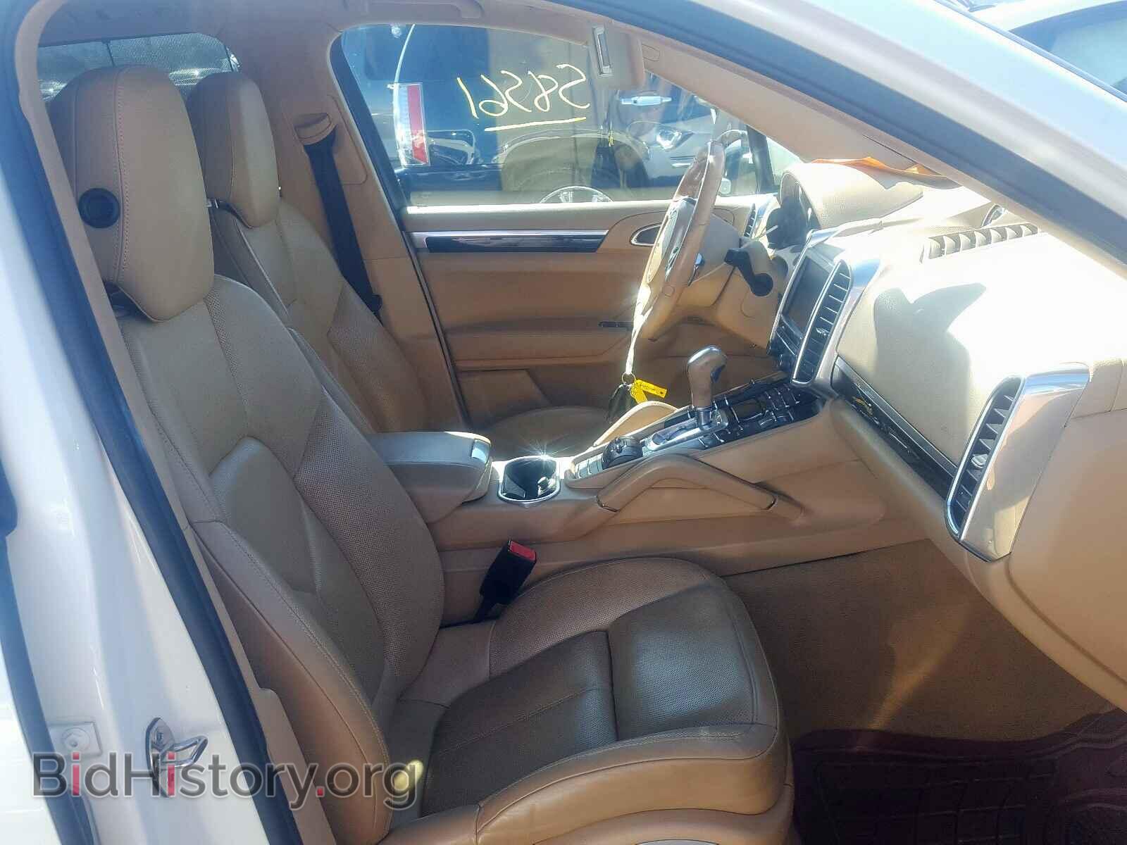 2011 PORSCHE CAYENNE - VIN: WP1AB2A26BLA45258 - Photo 5