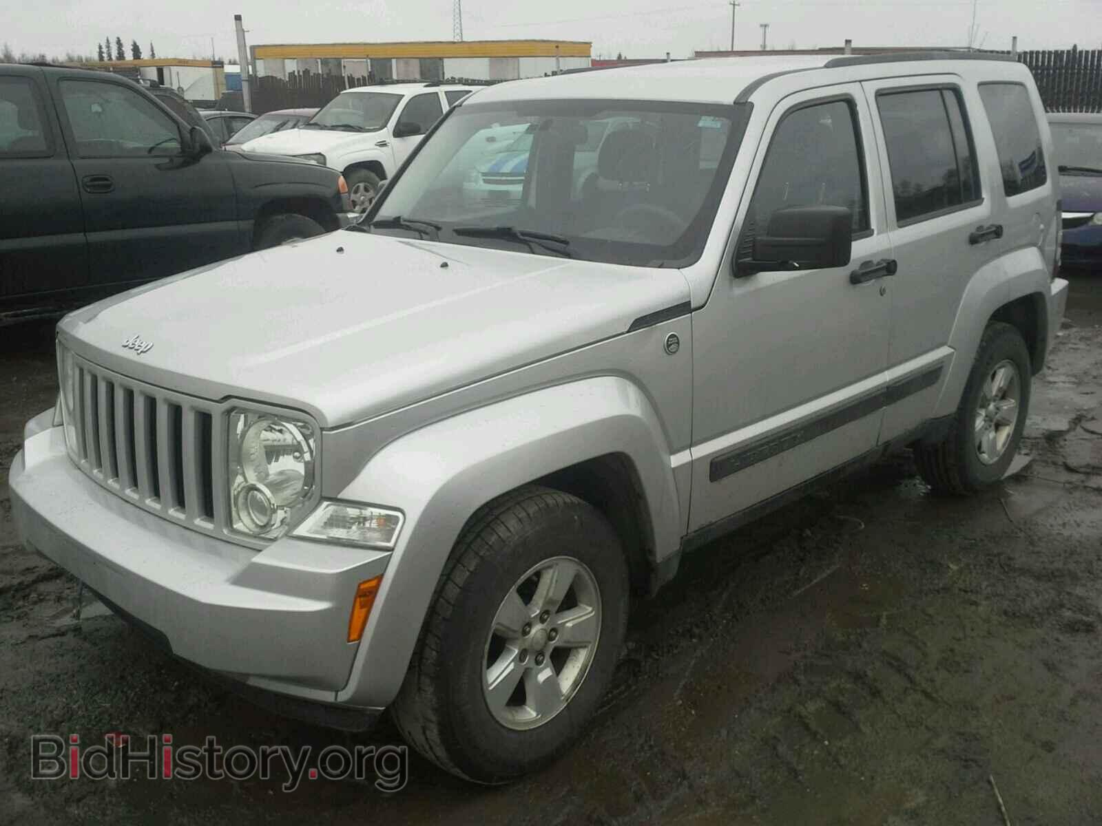 2011 JEEP LIBERTY - VIN: 1J4PN2GK0BW516291 - Фото 2