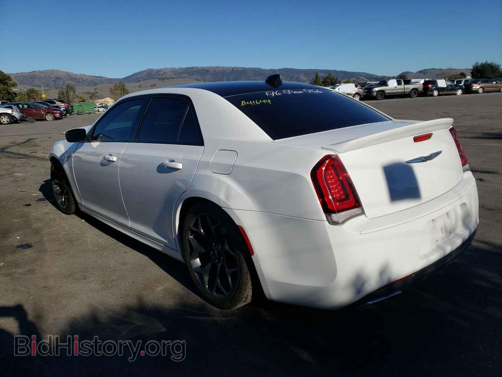 2016 CHRYSLER 300 - VIN: 2C3CCABT7GH304566 - Photo 3