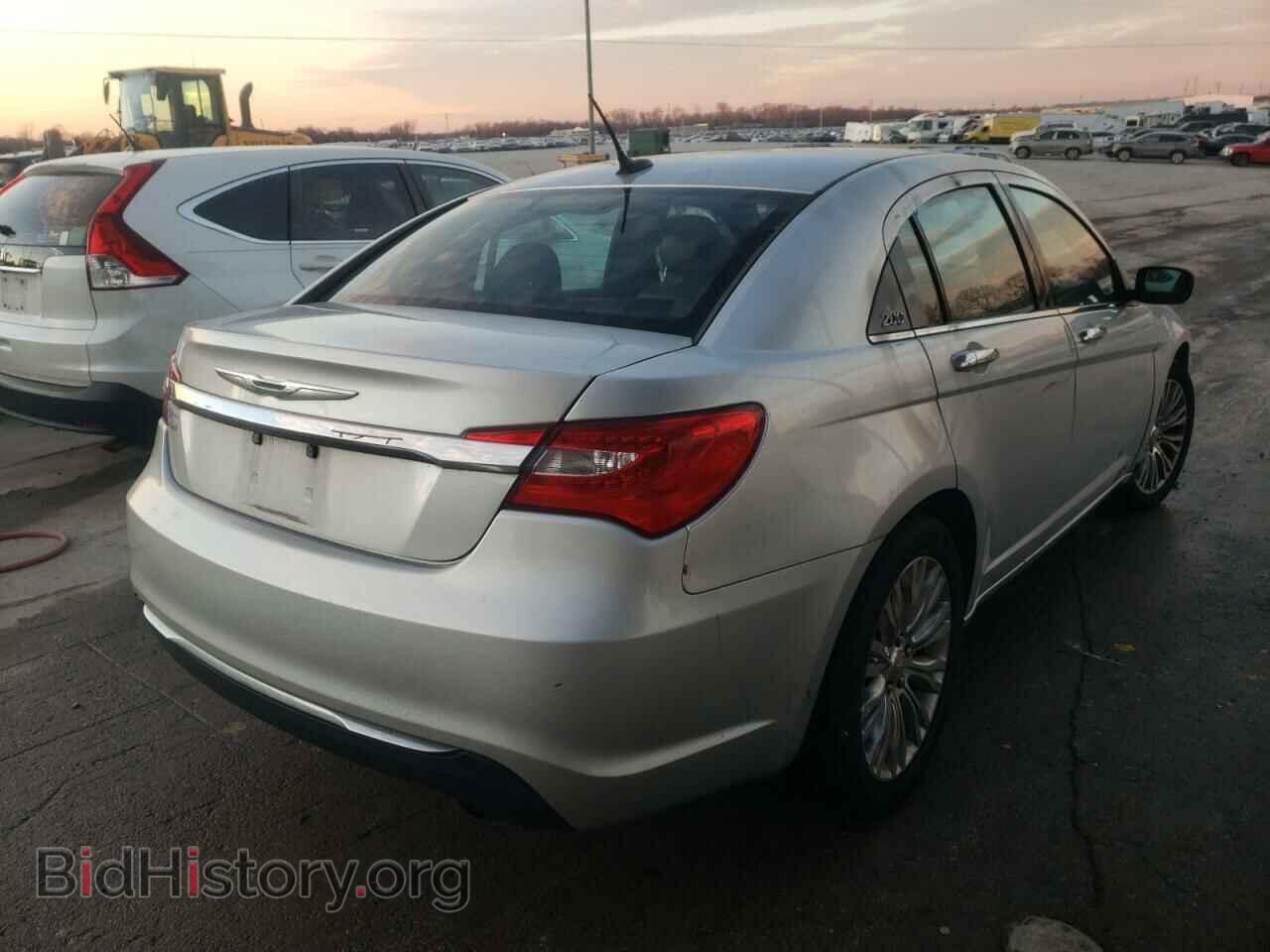 2012 CHRYSLER 200 - VIN: 1C3CCBCG5CN221971 - Фото 4