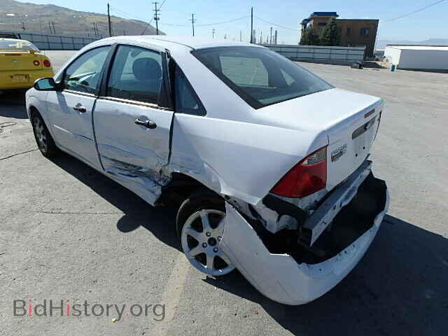 2005 FORD FOCUS - VIN: 1FAFP34NX5W249154 - Фото 3