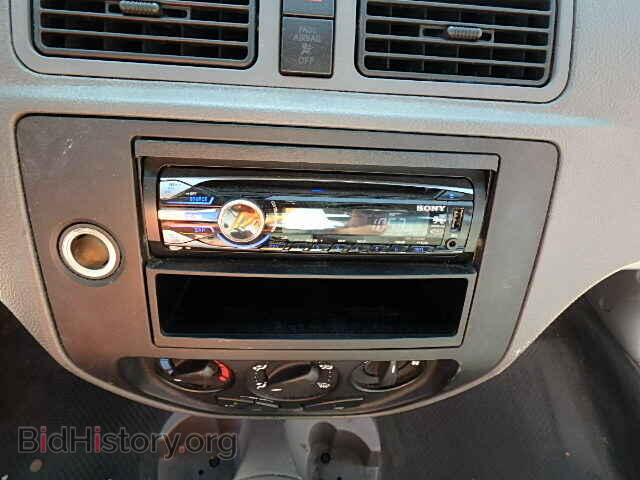 2005 FORD FOCUS - VIN: 1FAFP34NX5W249154 - Фото 9