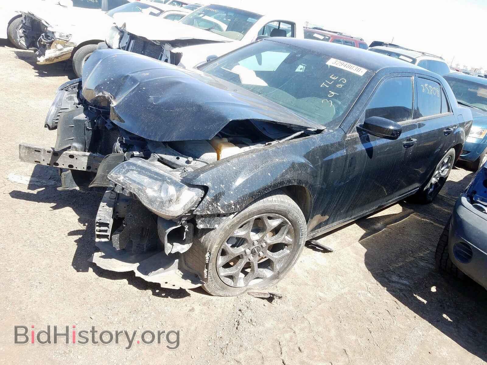2016 CHRYSLER 300 - VIN: 2C3CCAGG3GH183045 - Фото 2