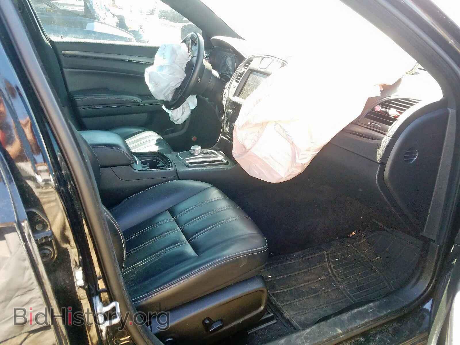 2016 CHRYSLER 300 - VIN: 2C3CCAGG3GH183045 - Фото 5