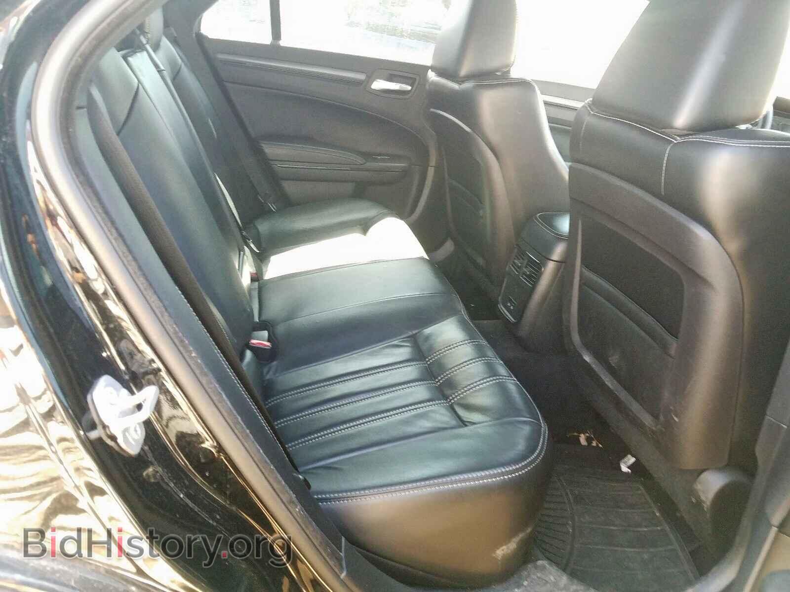 2016 CHRYSLER 300 - VIN: 2C3CCAGG3GH183045 - Фото 6