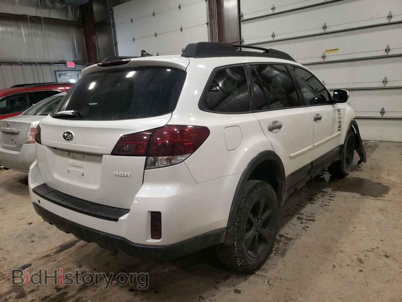2014 SUBARU OUTBACK - VIN: 4S4BRDPC1E2231941 - Photo 4