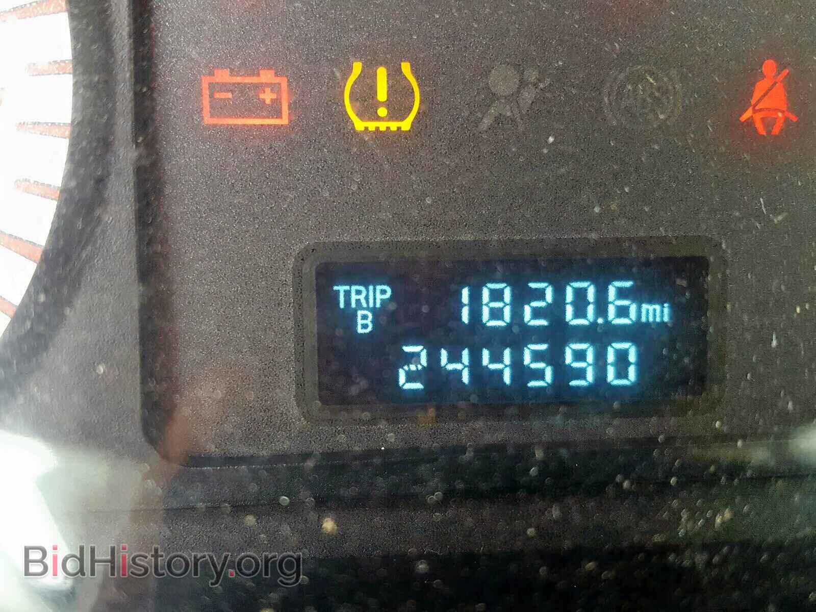 2010 MAZDA TRIBUTE - VIN: 4F2CY0C75AKM01015 - Фото 8