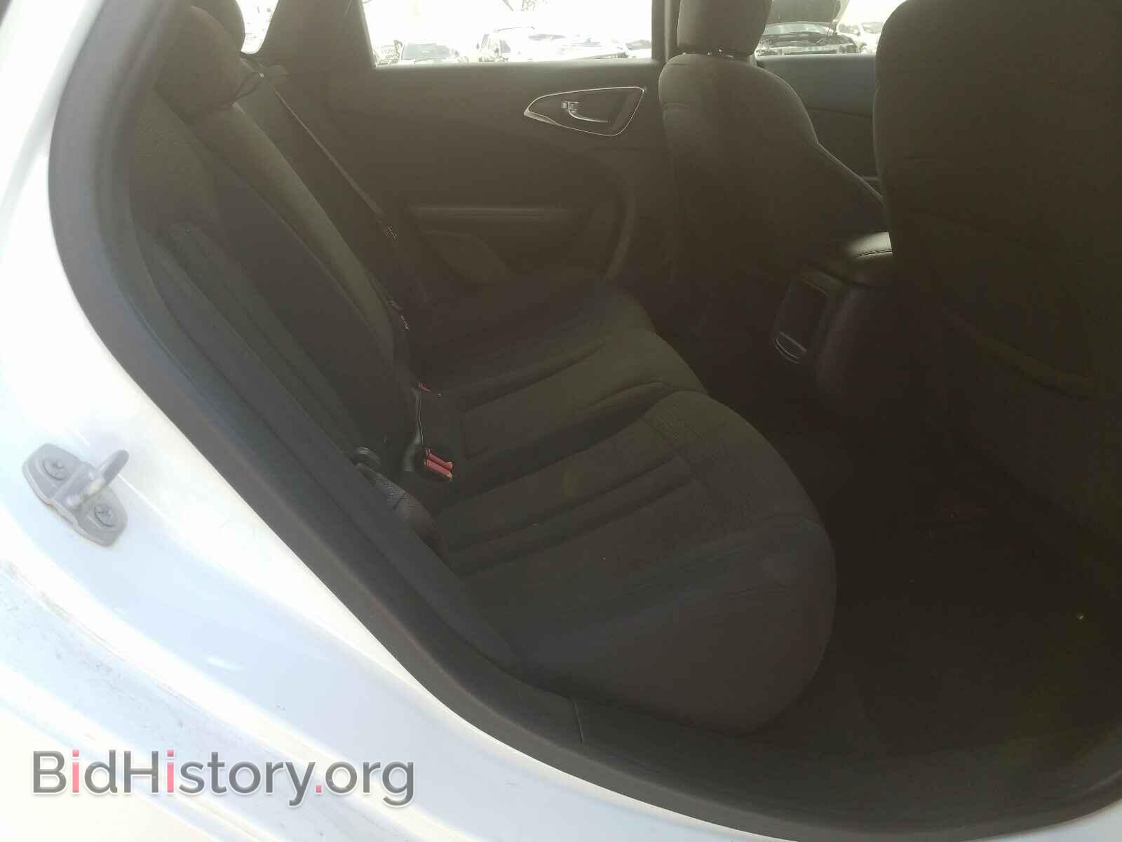 2015 CHRYSLER 200 - VIN: 1C3CCCAB0FN617405 - Фото 6