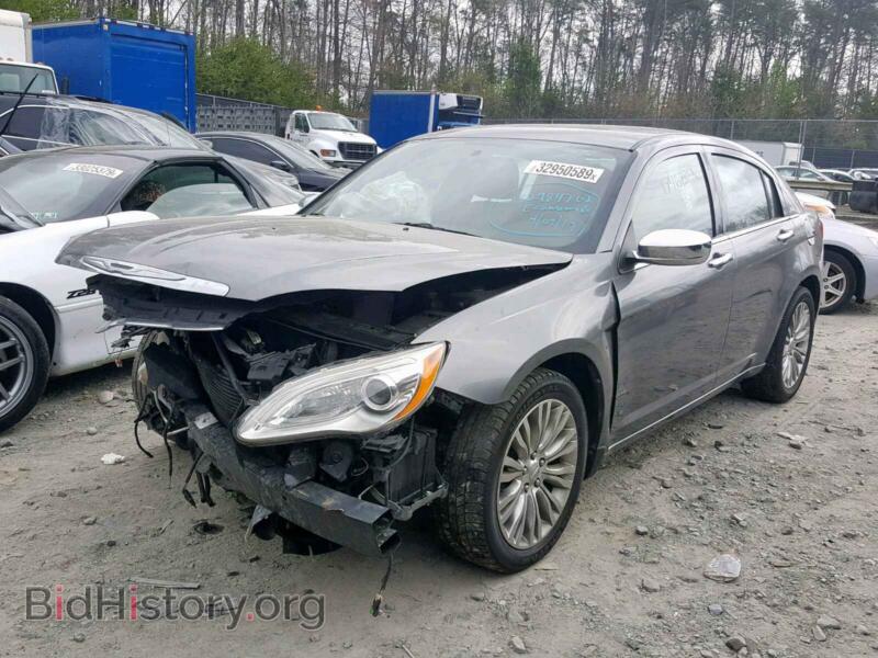 2012 Chrysler 200 (VIN 1C3CCBCG5CN326932) — фото 2 из 10
