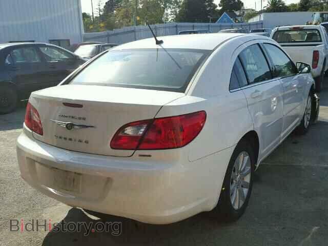 2010 CHRYSLER SEBRING - VIN: 1C3CC5FD3AN155808 - Фото 4