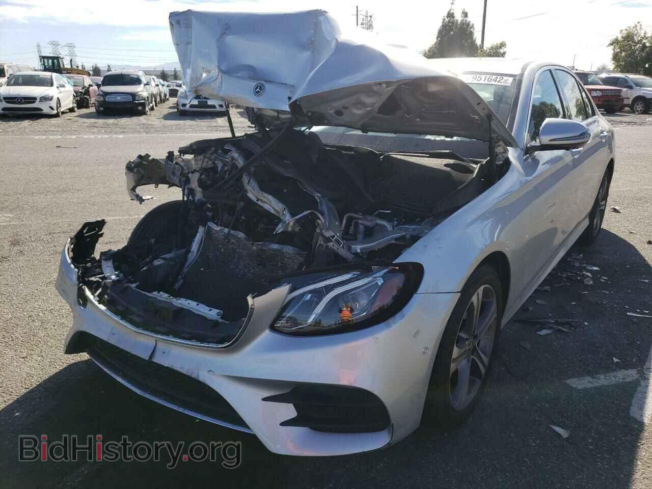 2019 MERCEDES-BENZ E-CLASS - VIN: WDDZF4JB7KA623180 - Фото 2