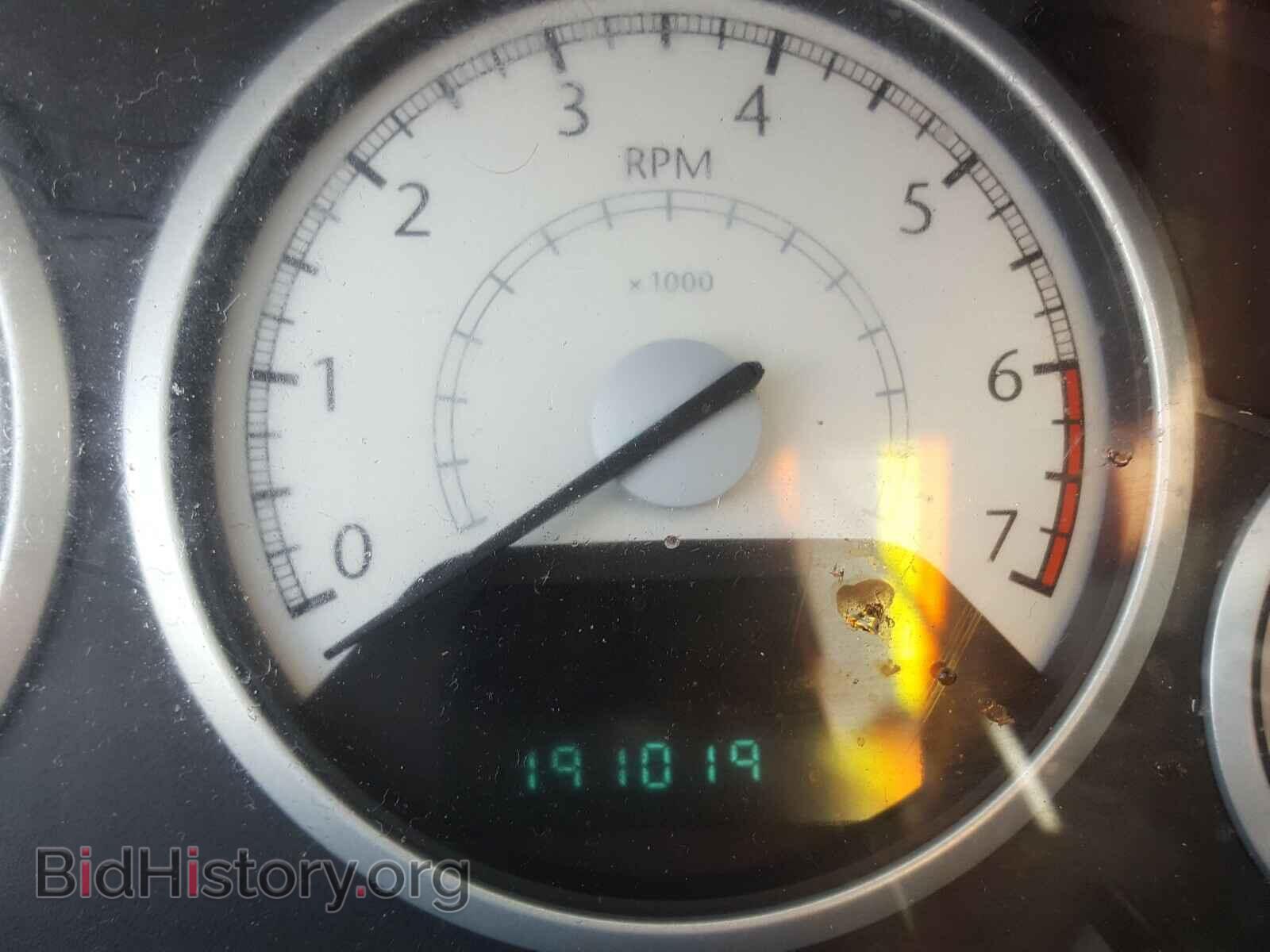 2008 CHRYSLER MINIVAN - VIN: 2A8HR54P88R732979 - Фото 8