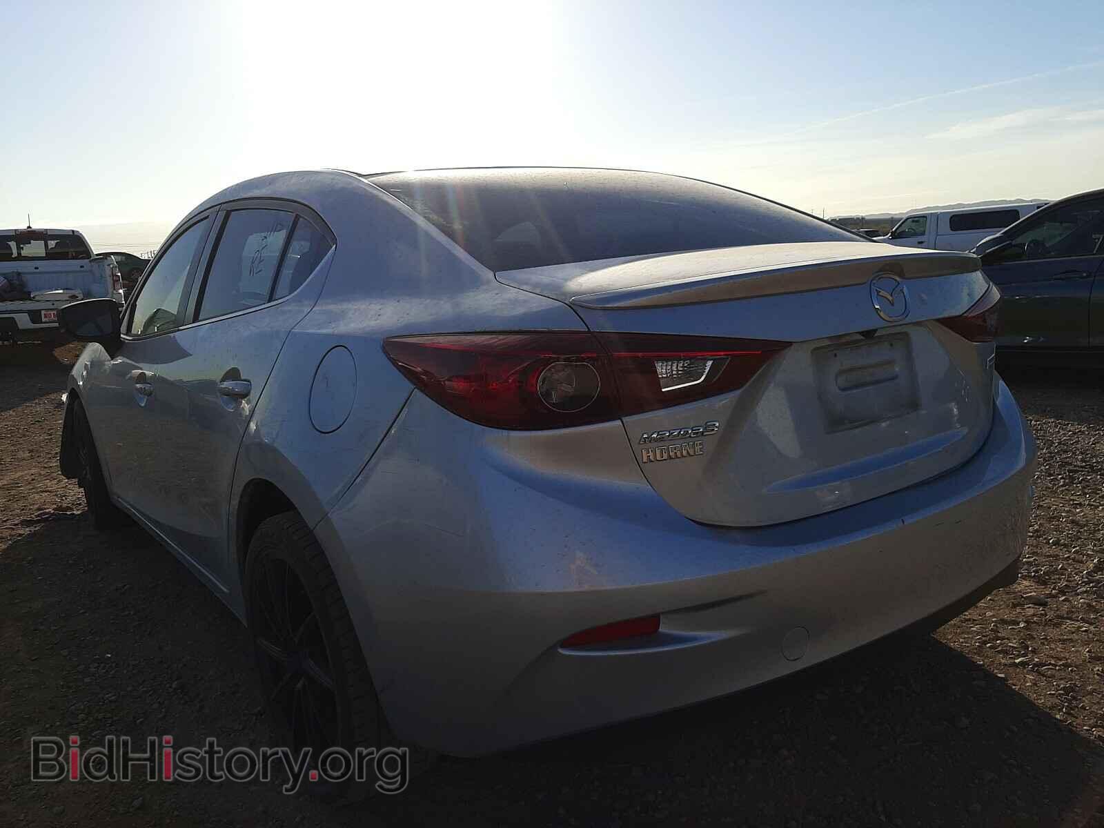 2018 MAZDA 3 - VIN: 3MZBN1V34JM166049 - Фото 3