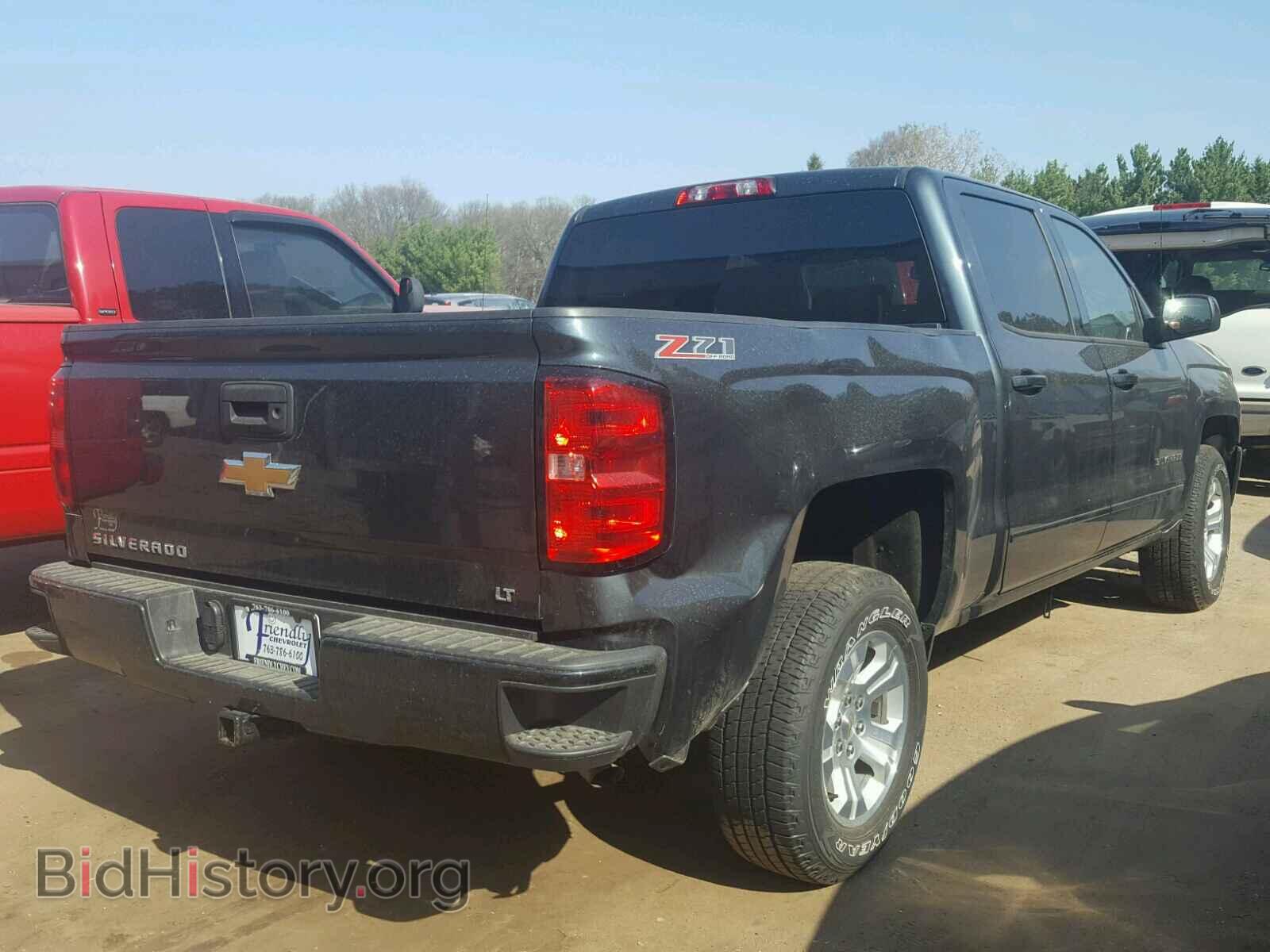2017 CHEVROLET SILVERADO - VIN: 3GCUKREC1HG516331 - Фото 4