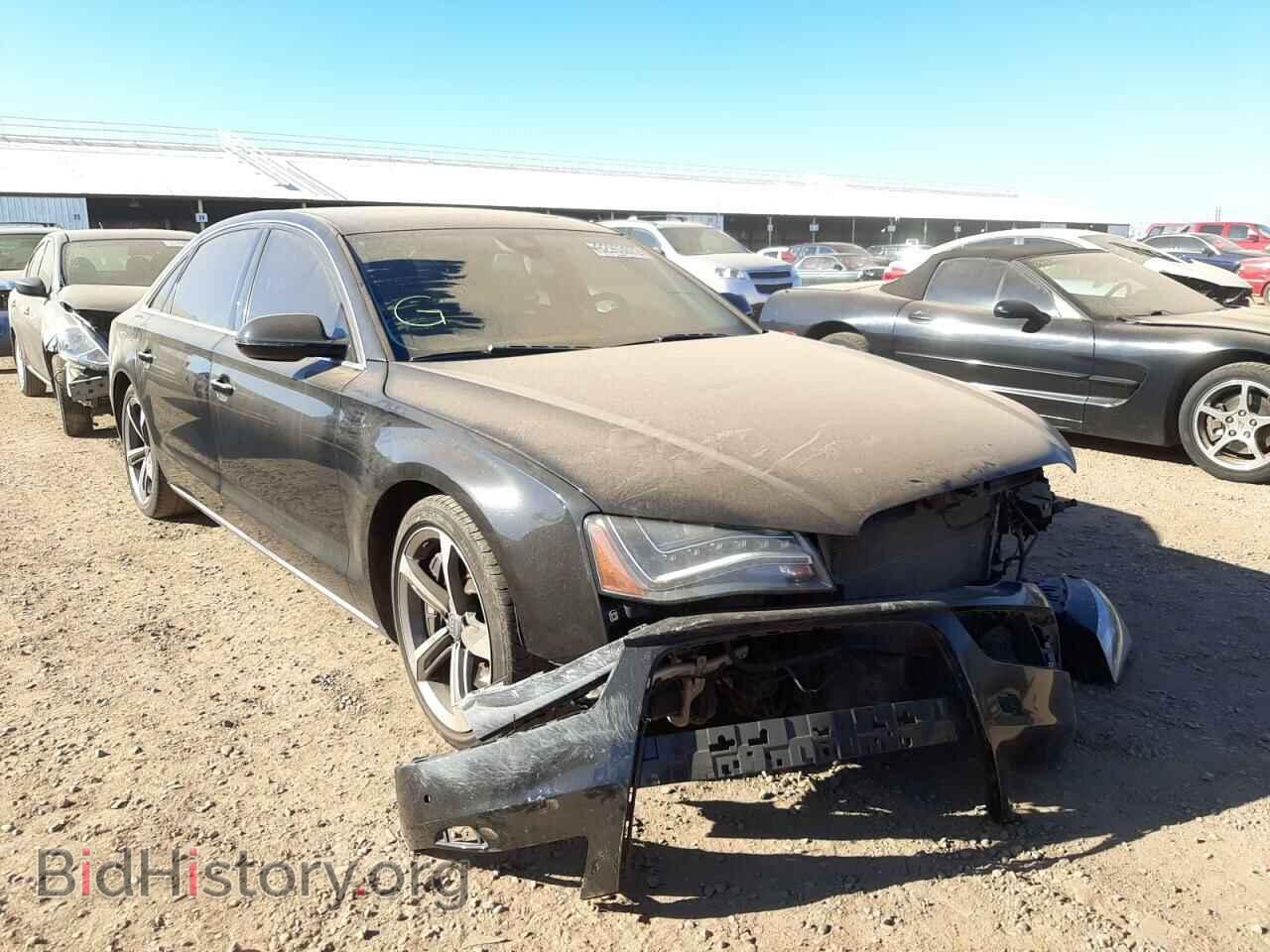 Photo WAURVAFD3BN013143 - AUDI A8 2011
