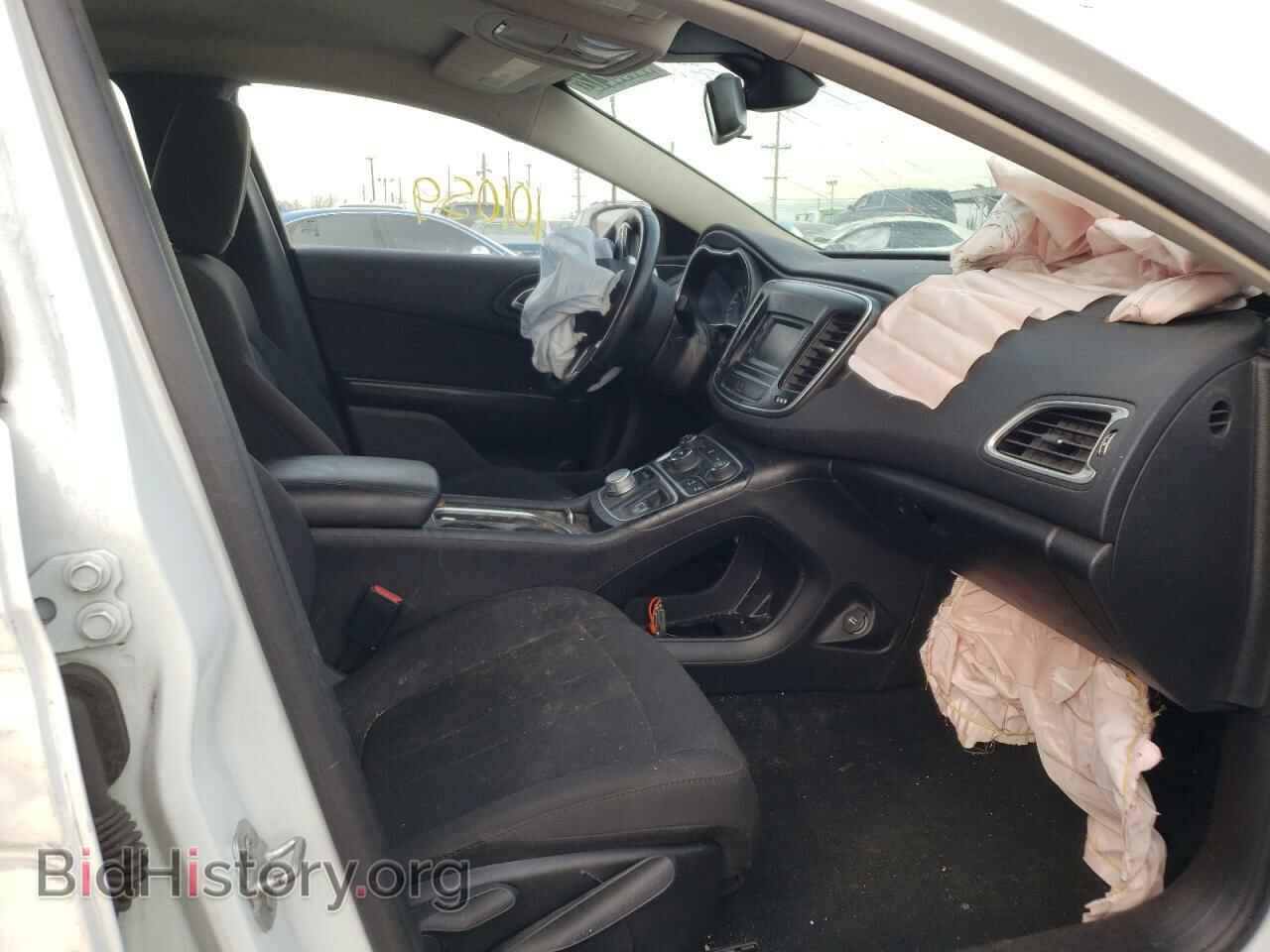 2016 CHRYSLER 200 - VIN: 1C3CCCAB0GN165232 - Фото 5