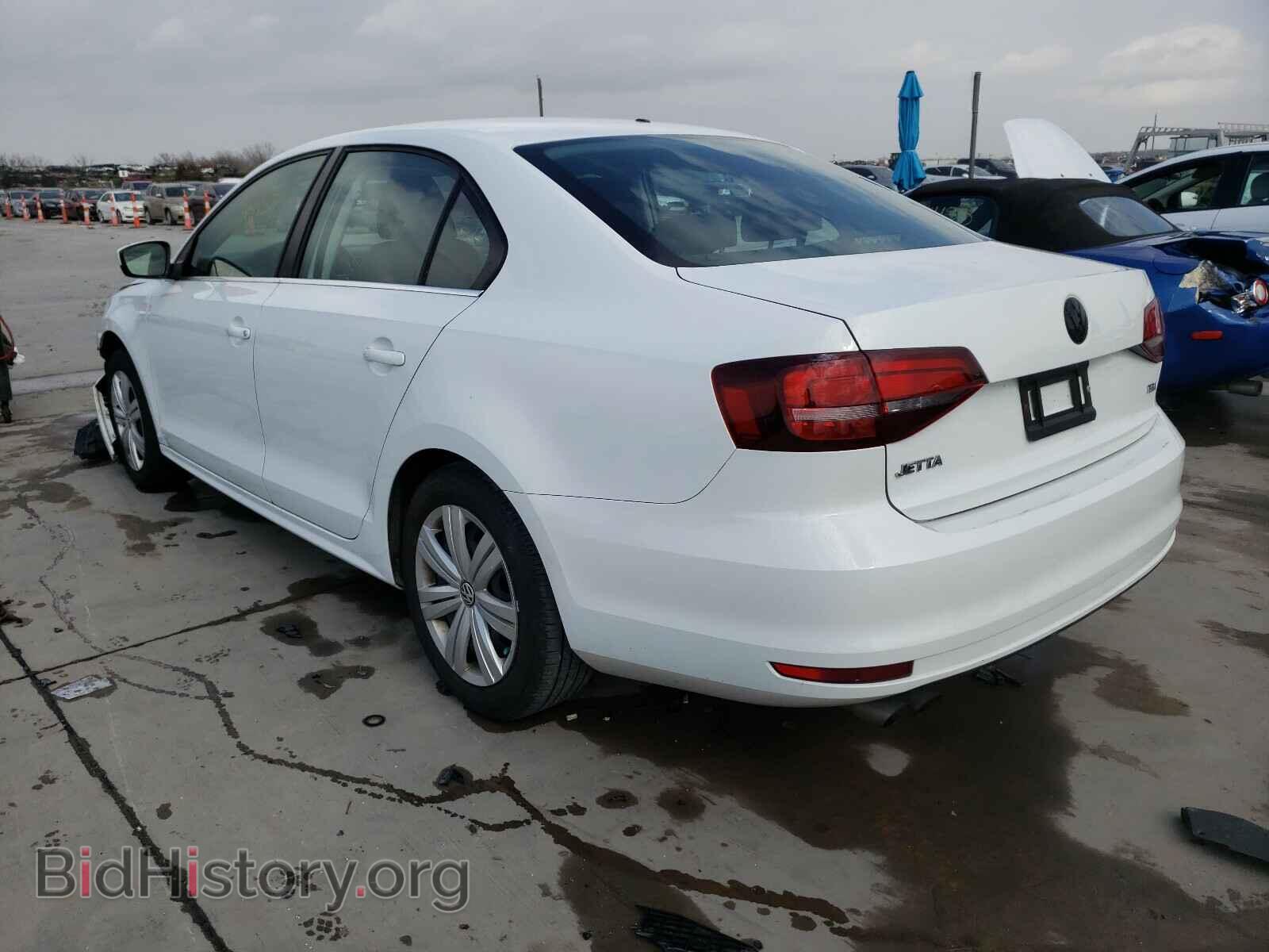 2017 VOLKSWAGEN JETTA - VIN: 3VW2B7AJ4HM318549 - Фото 3