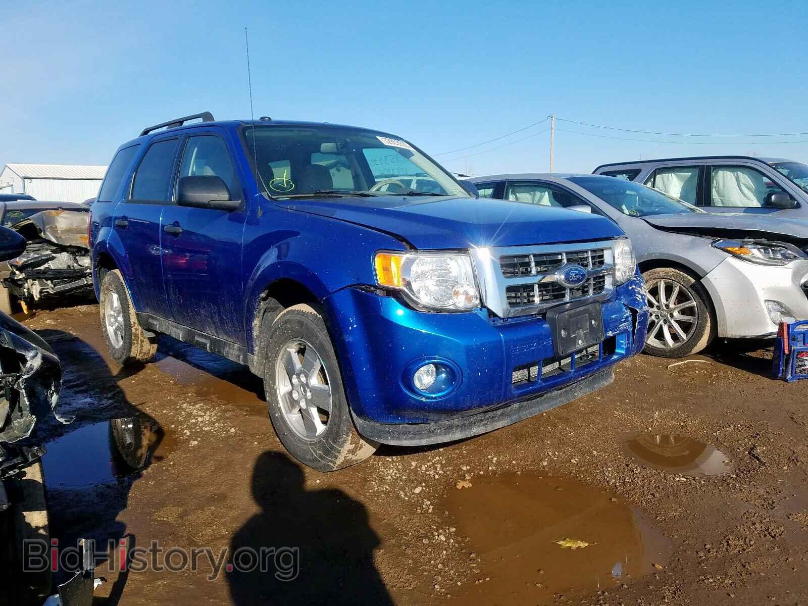 Photo 1FMCU0D74BKB20203 - FORD ESCAPE 2011