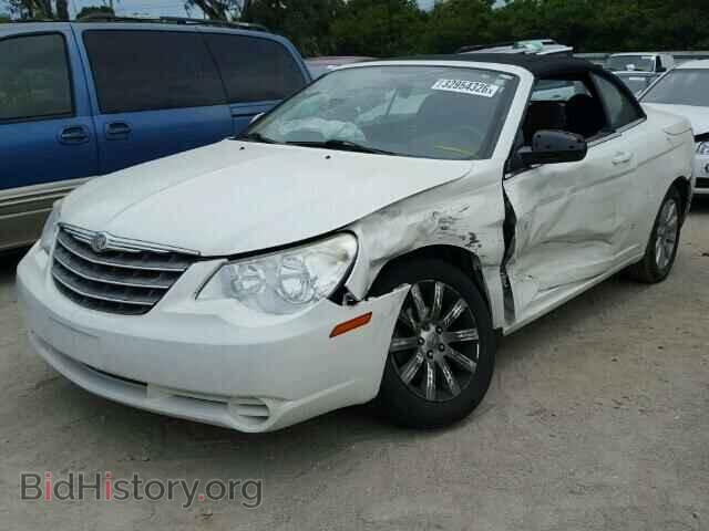 2010 CHRYSLER SEBRING - VIN: 1C3BC5ED4AN148153 - Фото 2