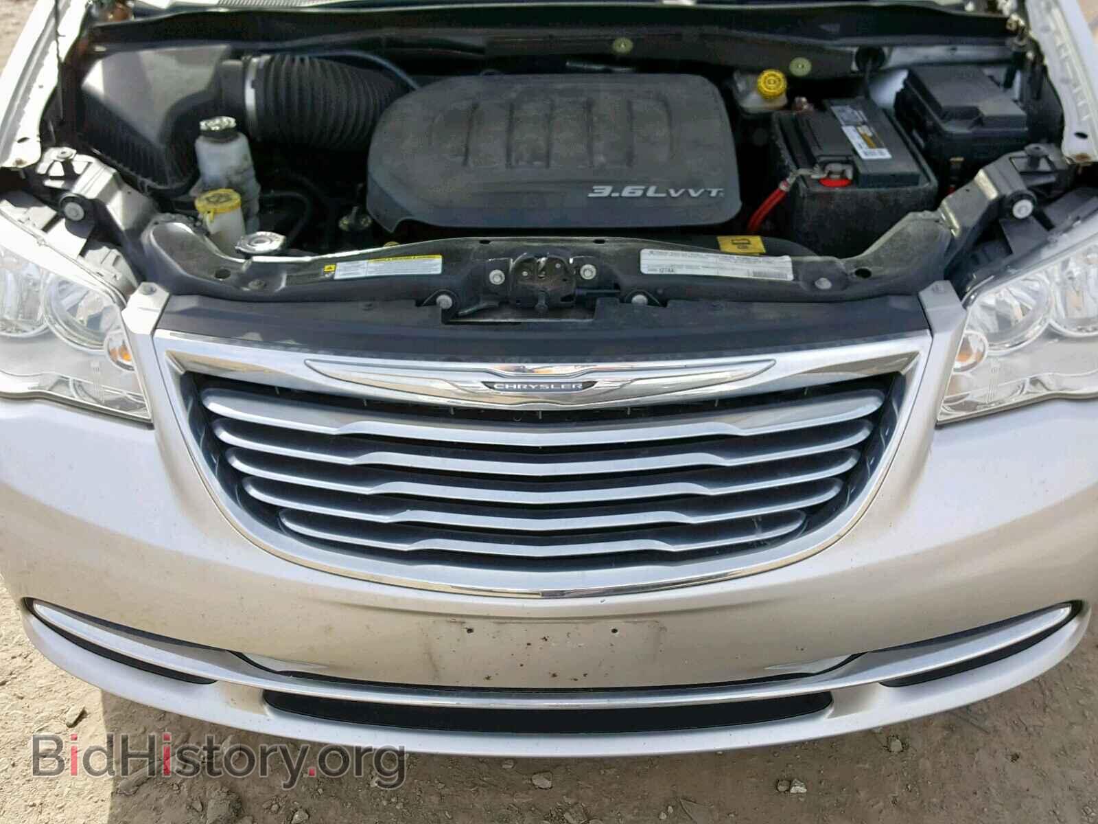 2011 CHRYSLER TOWN & COU - VIN: 2A4RR8DG3BR785166 - Фото 7