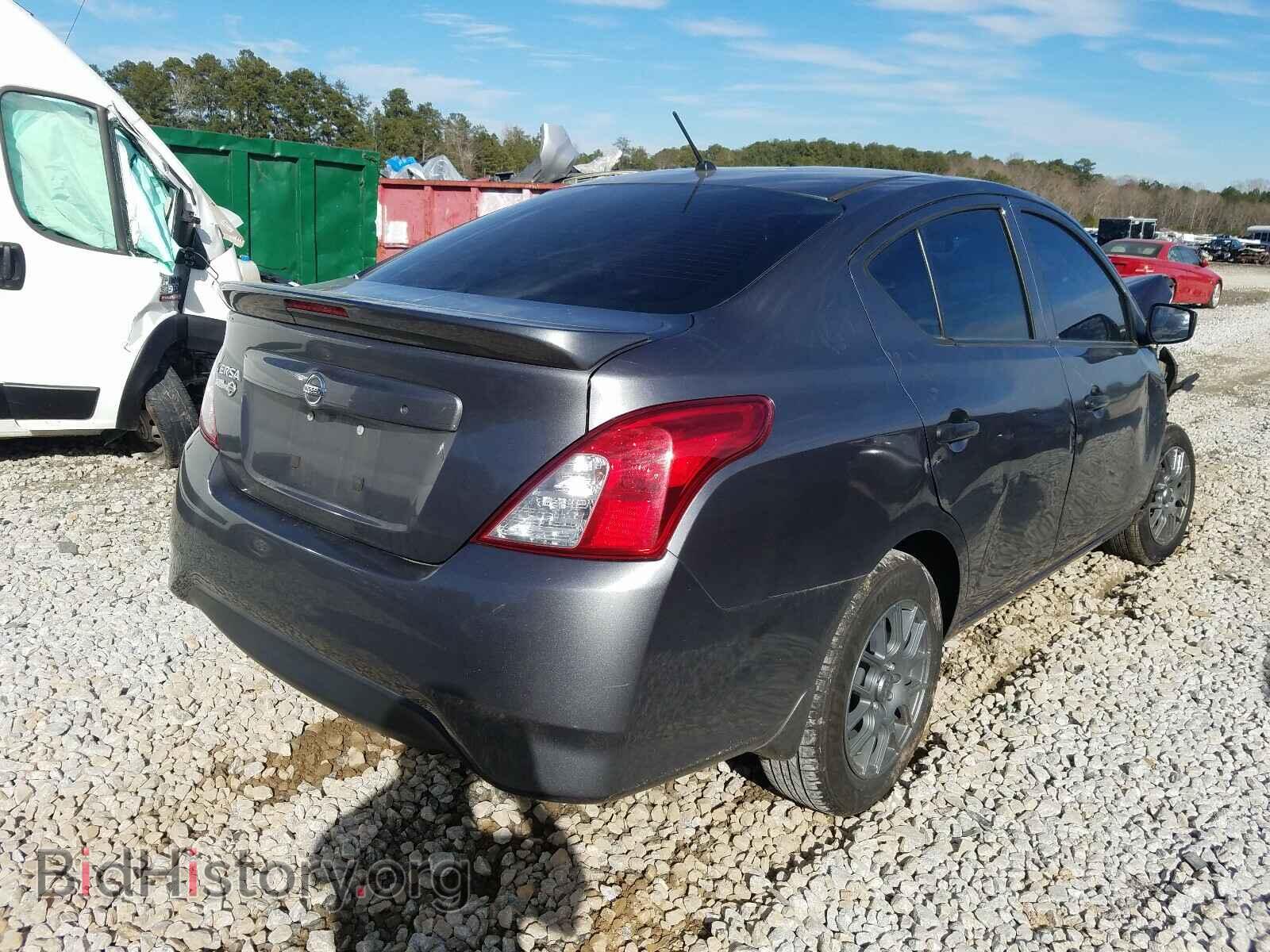2017 NISSAN VERSA - VIN: 3N1CN7AP3HL846112 - Фото 4