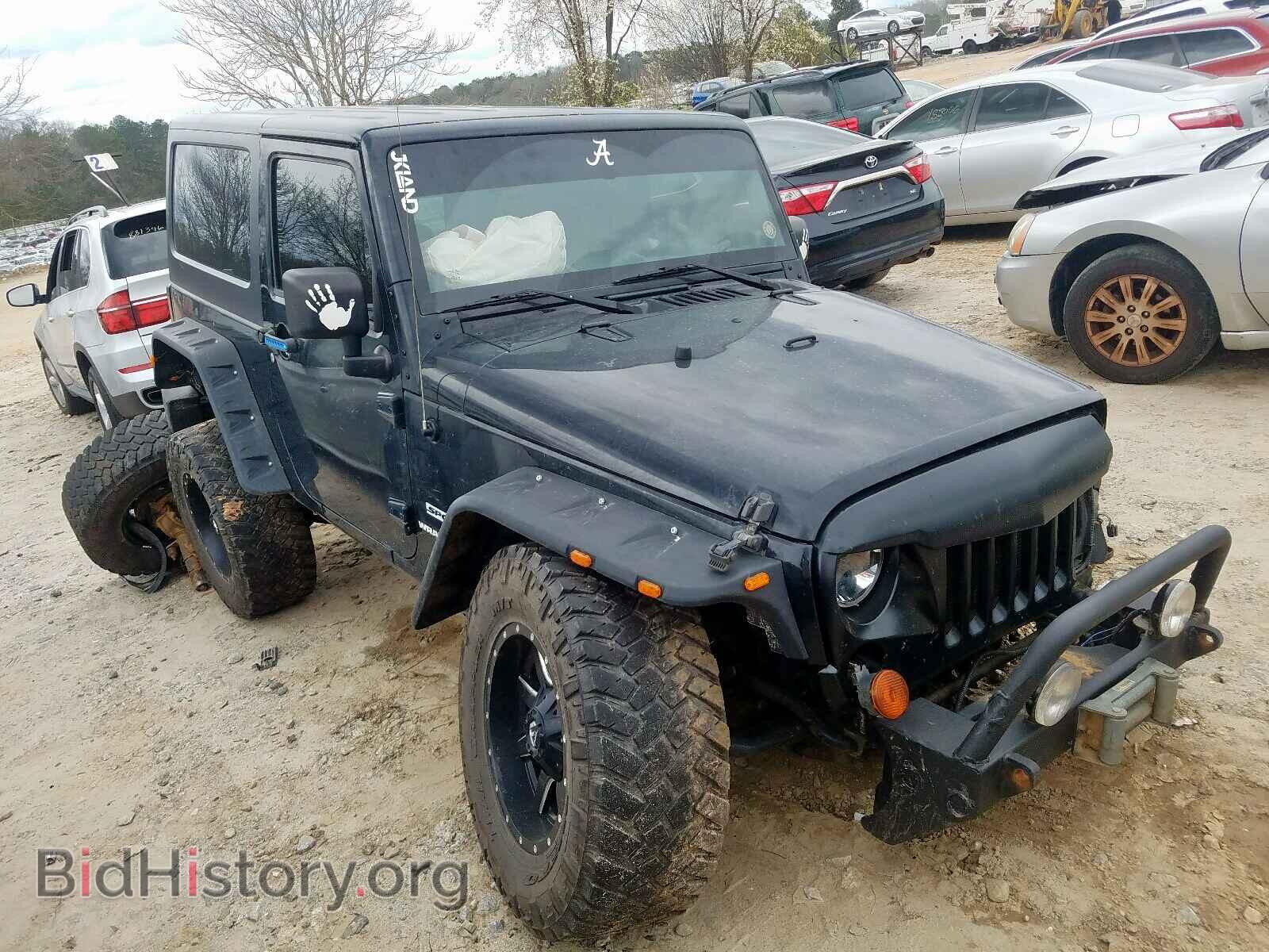 Photo 1J4AA2D11AL178655 - JEEP WRANGLER 2010