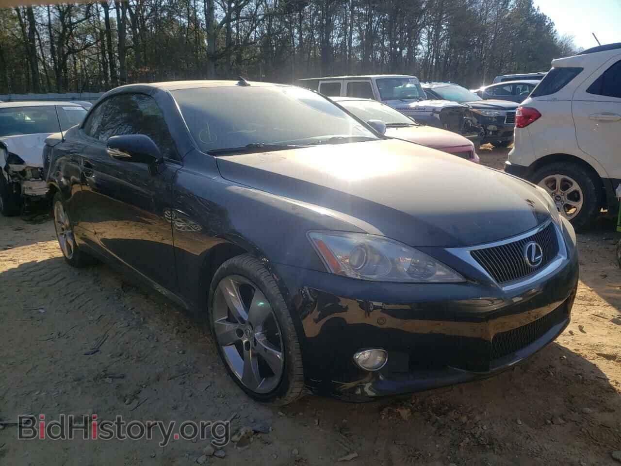 Photo JTHFE2C2XA2504418 - LEXUS IS 2010