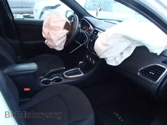 2012 CHRYSLER 200 - VIN: 1C3CCBAB6CN291602 - Фото 5