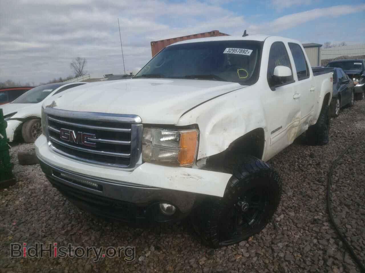 2012 GMC SIERRA - VIN: 3GTP2WE7XCG169749 - Фото 2