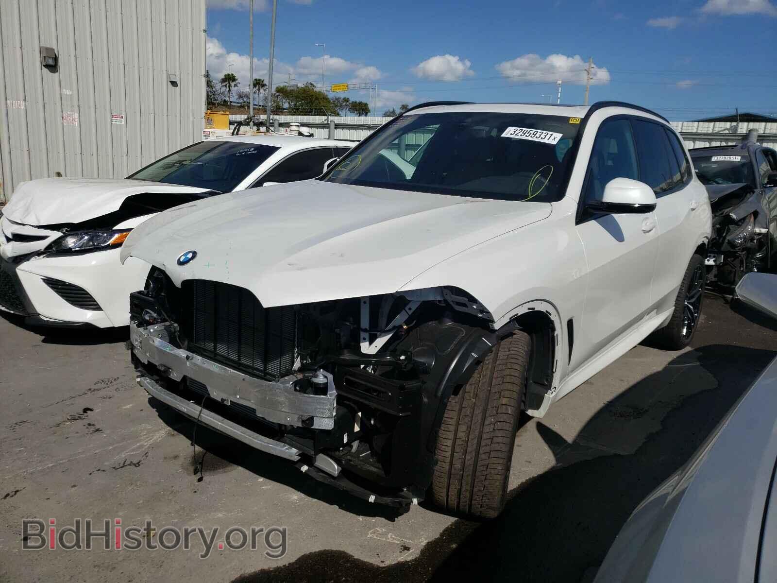 2021 BMW X5 - VIN: 5UXCR6C05M9F30212 - Фото 2