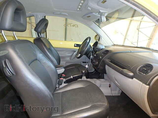 2000 VOLKSWAGEN BEETLE - VIN: 3VWDD21C0YM479276 - Фото 5
