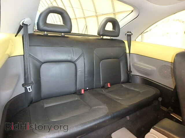 2000 VOLKSWAGEN BEETLE - VIN: 3VWDD21C0YM479276 - Фото 6