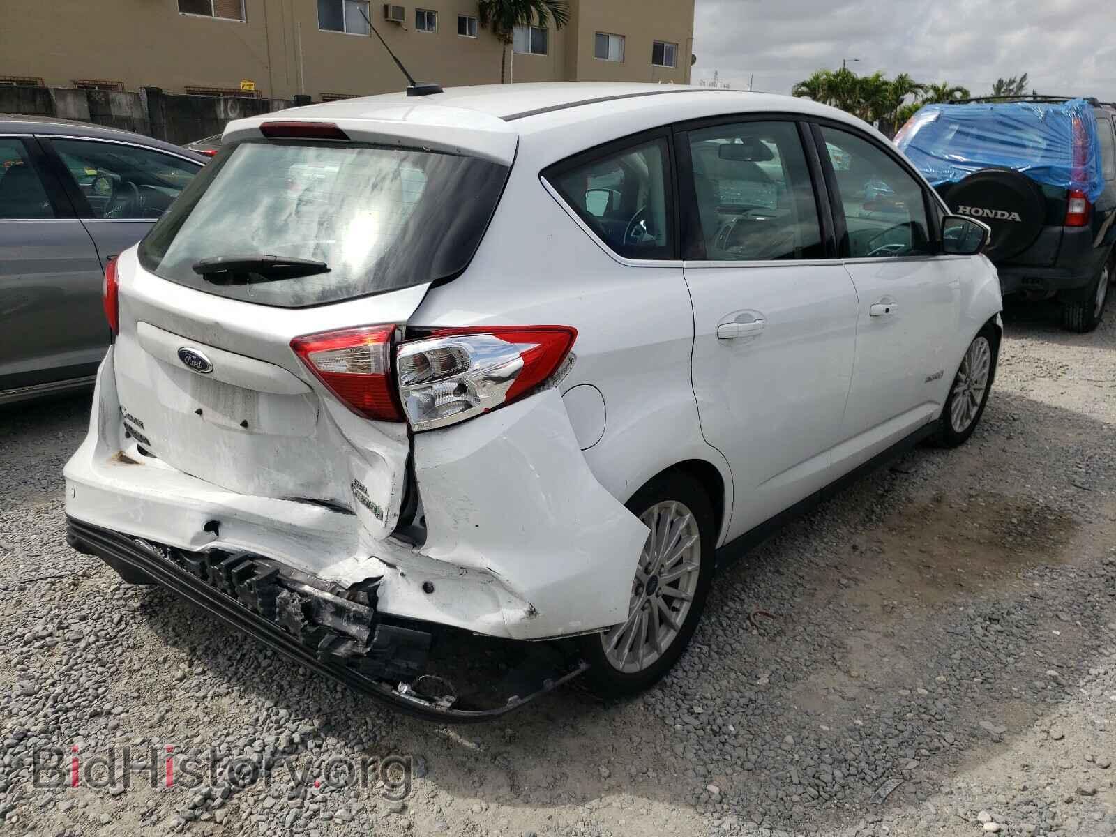 2013 FORD CMAX - VIN: 1FADP5BU9DL538328 - Фото 4