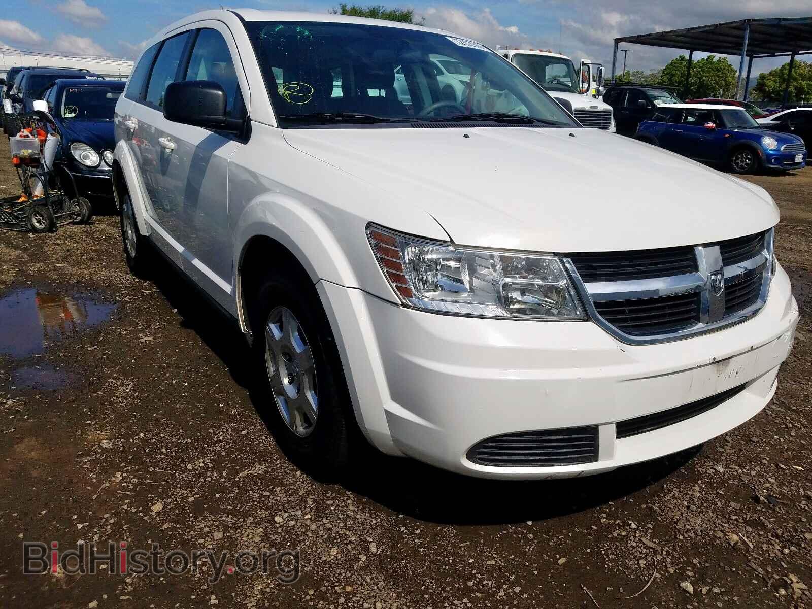 Фотография 3D4PG4FB9AT155521 - DODGE JOURNEY SE 2010