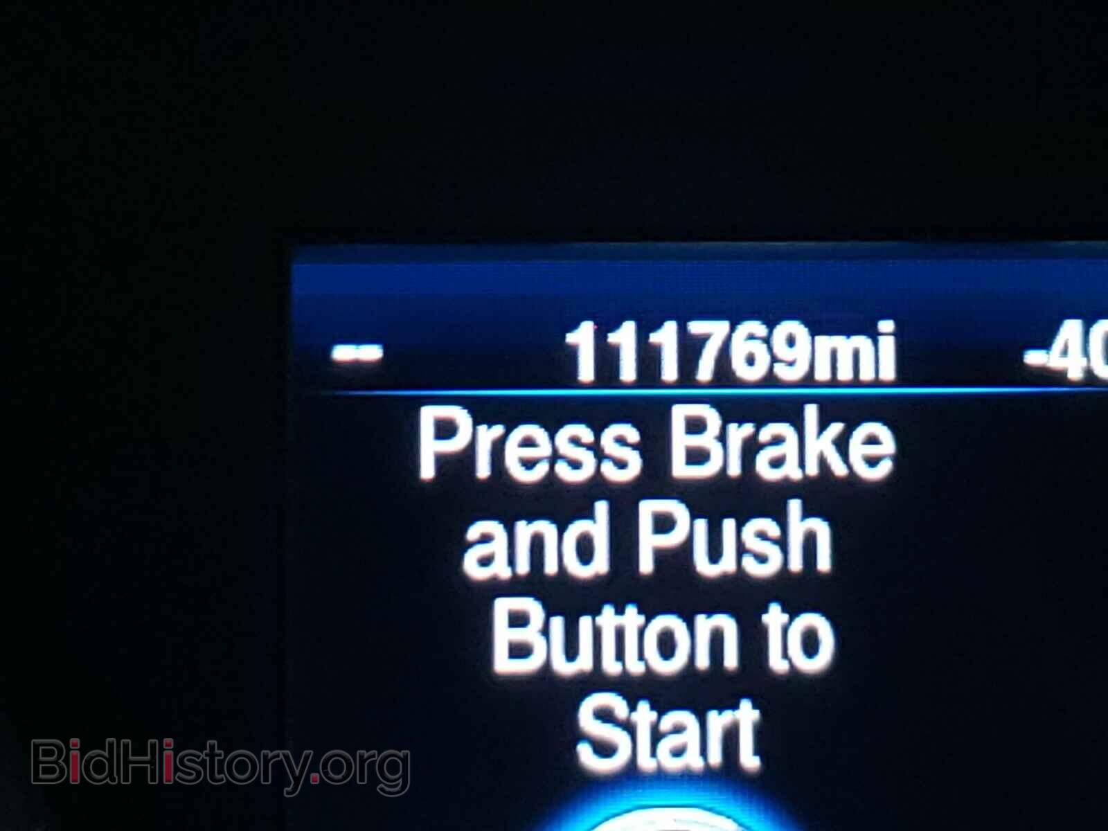 2014 CHRYSLER 300 - VIN: 2C3CCAGG1EH297798 - Фото 8