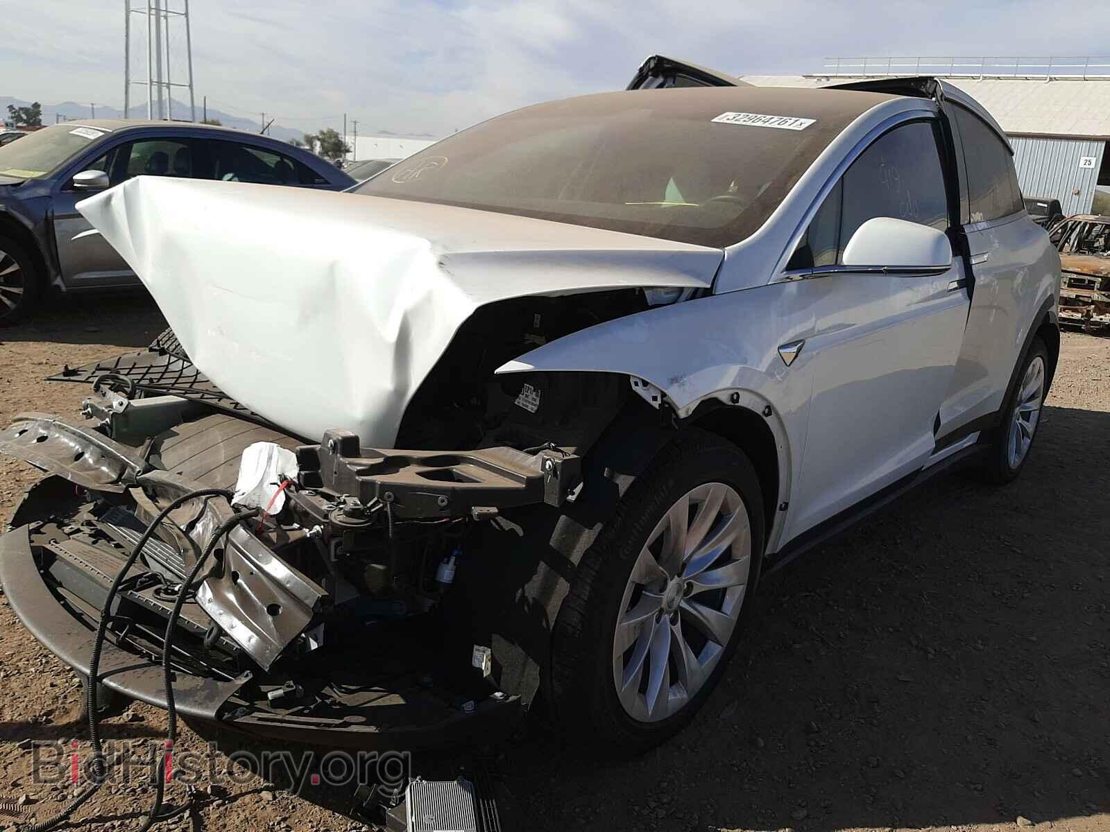 2017 TESLA MODEL X - VIN: 5YJXCDE21HF075469 - Photo 2