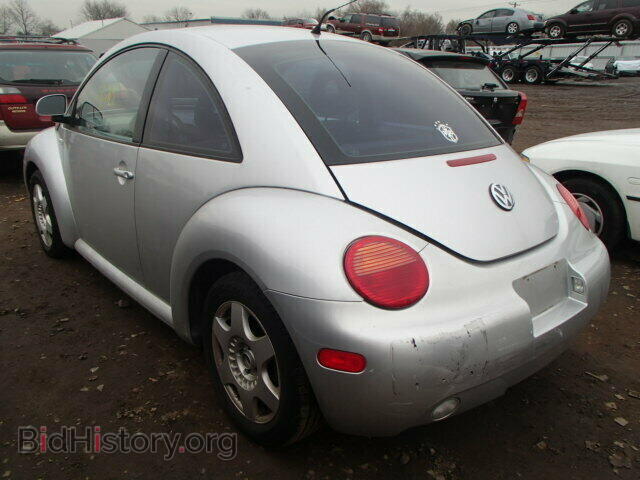 2000 VOLKSWAGEN BEETLE - VIN: 3VWCC21C5YM486593 - Фото 3