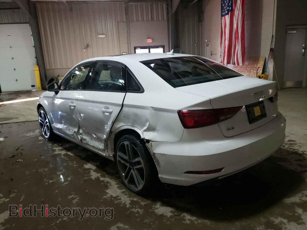 2017 AUDI A3 - VIN: WAUAUGFF2H1031220 - Фото 3