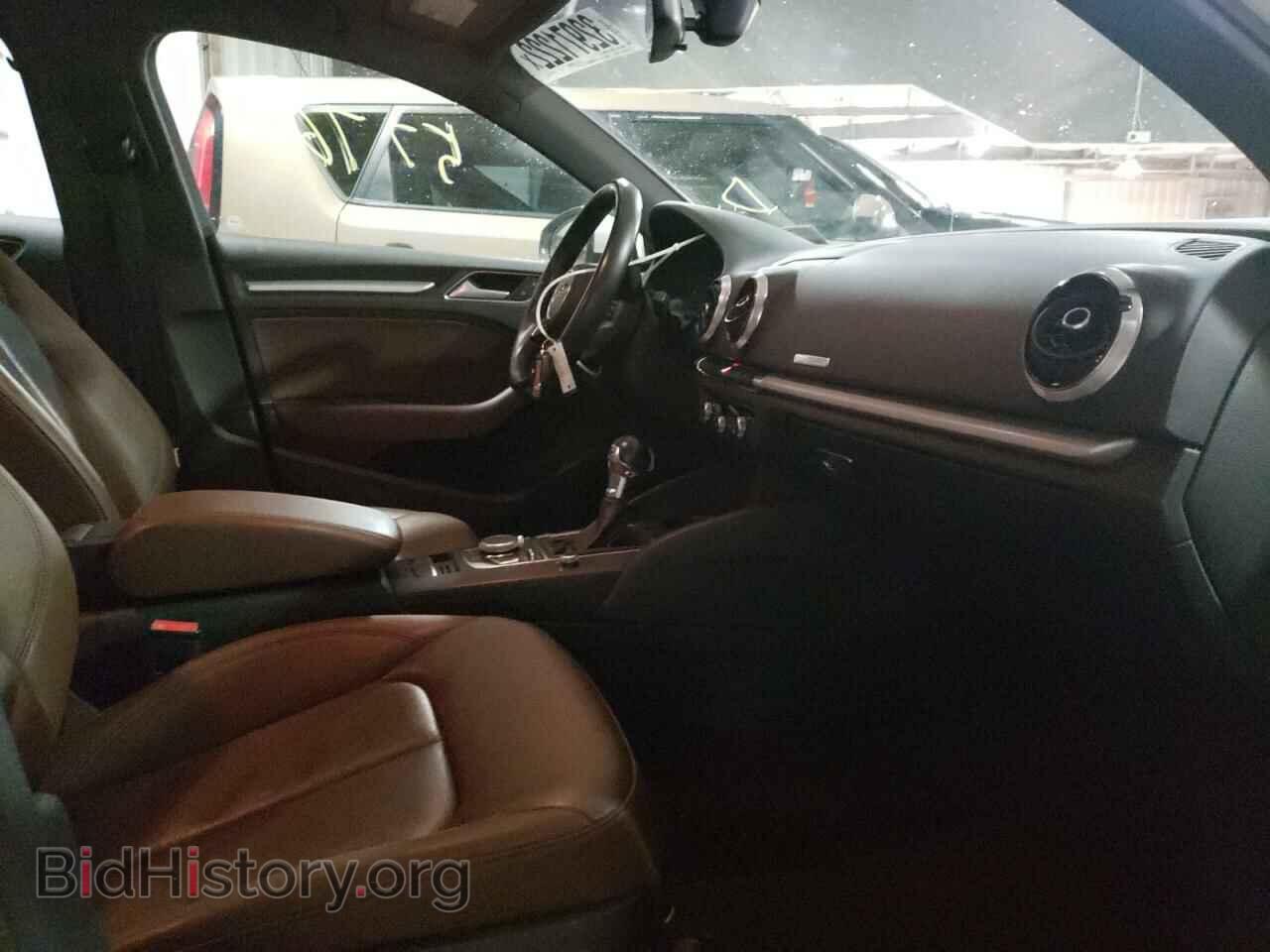2017 AUDI A3 - VIN: WAUAUGFF2H1031220 - Фото 5