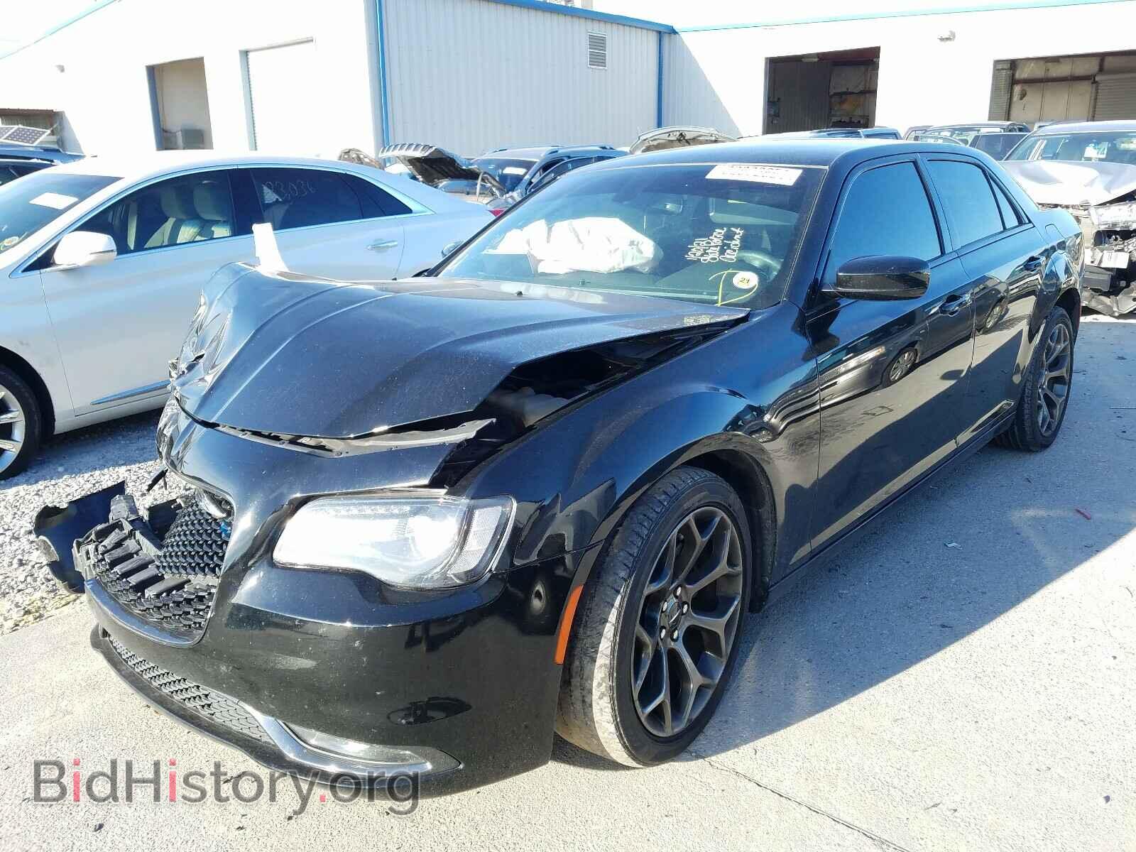 2017 CHRYSLER 300 - VIN: 2C3CCABG8HH663476 - Фото 2