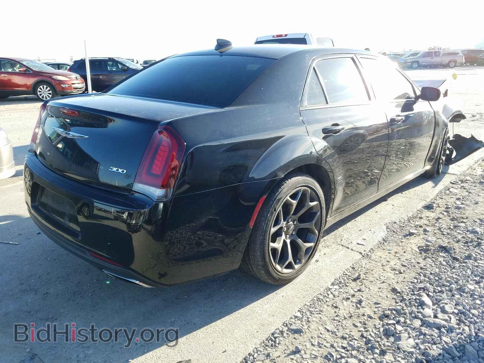 2017 CHRYSLER 300 - VIN: 2C3CCABG8HH663476 - Фото 4
