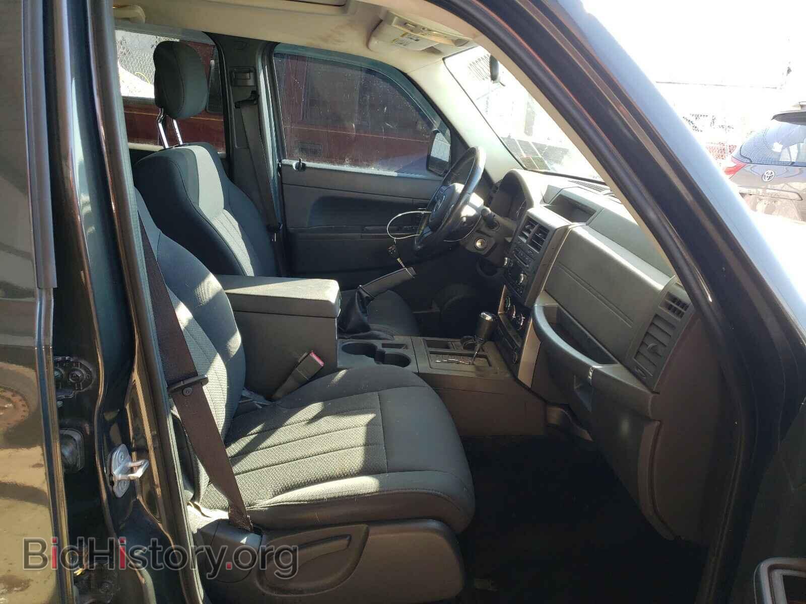 2011 JEEP LIBERTY - VIN: 1J4PN2GK0BW568942 - Фото 5