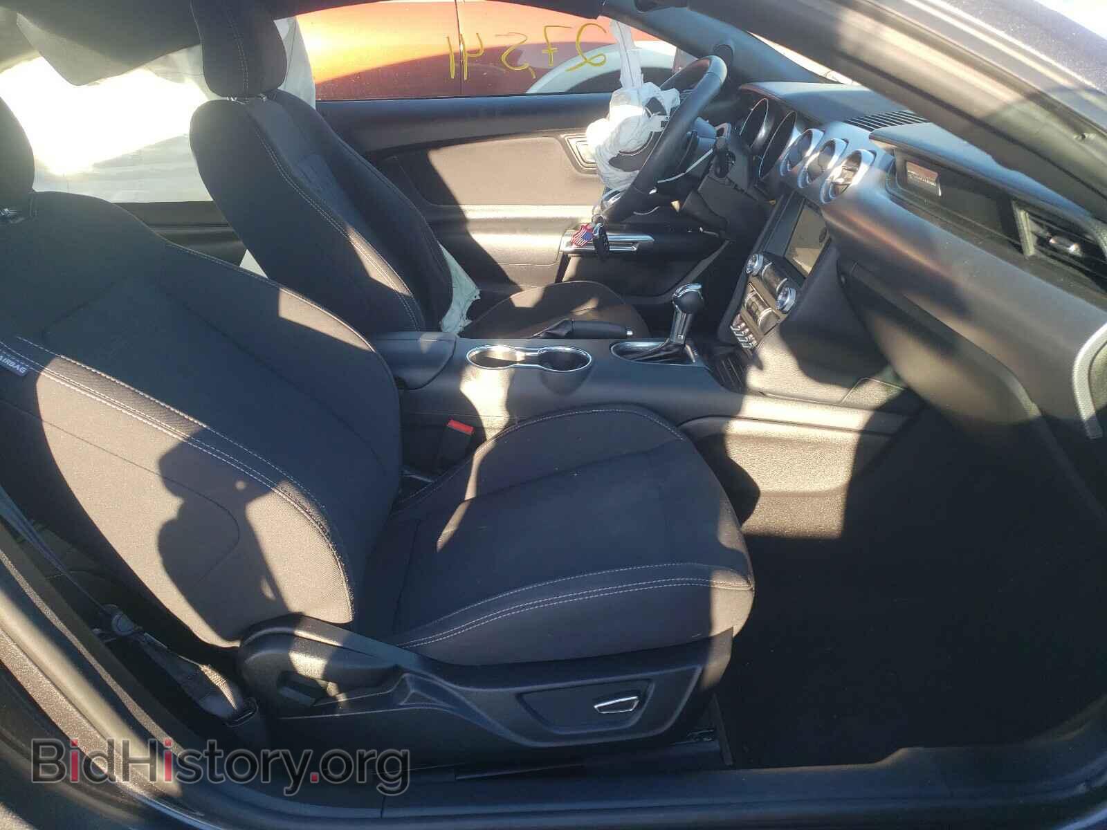 2019 FORD MUSTANG - VIN: 1FA6P8TH2K5120285 - Фото 5