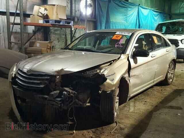2010 CHRYSLER SEBRING - VIN: 1C3CC5FV8AN110694 - Фото 2