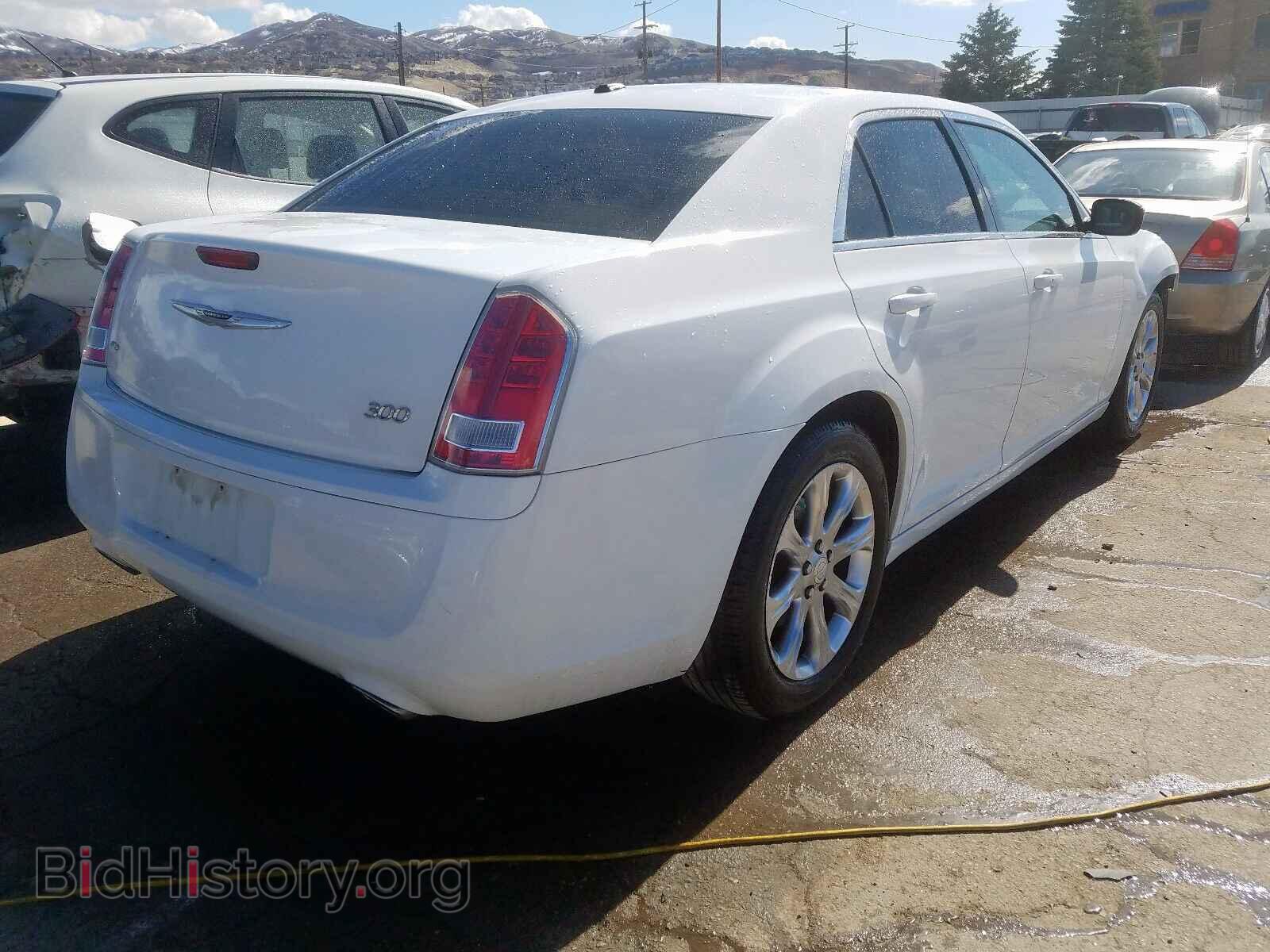 2013 CHRYSLER 300 - VIN: 2C3CCAGG2DH596294 - Фото 4