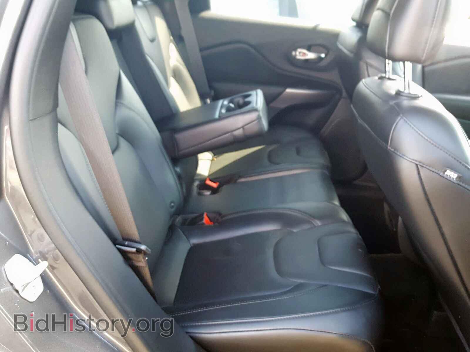 2019 JEEP CHEROKEE - VIN: 1C4PJLDB8KD381178 - Фото 6
